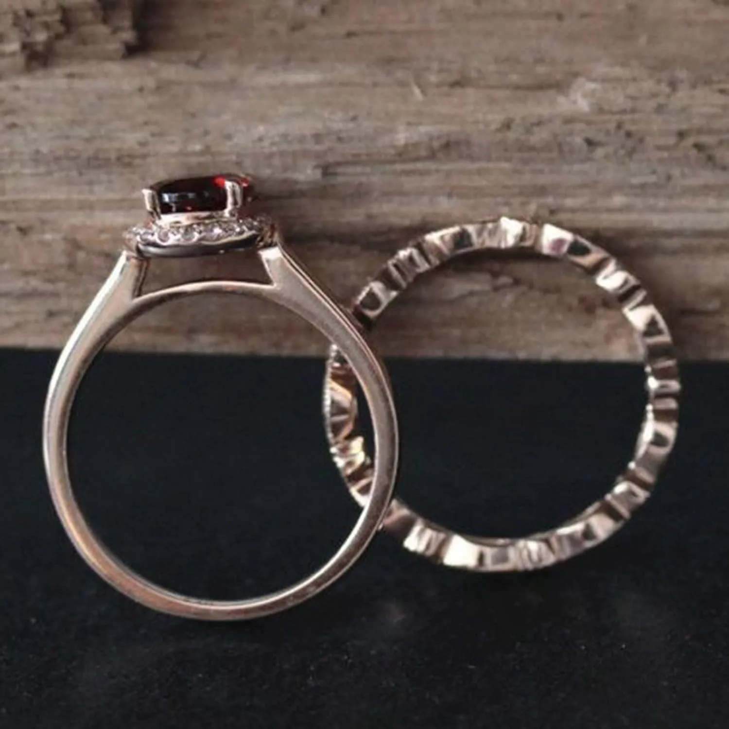 2pcs Cubic Zirconia Wedding Band Stackable Diamond Engagement Ring Exquisite Boho Bridal Ring Set for Women Lady (Gold, 6)