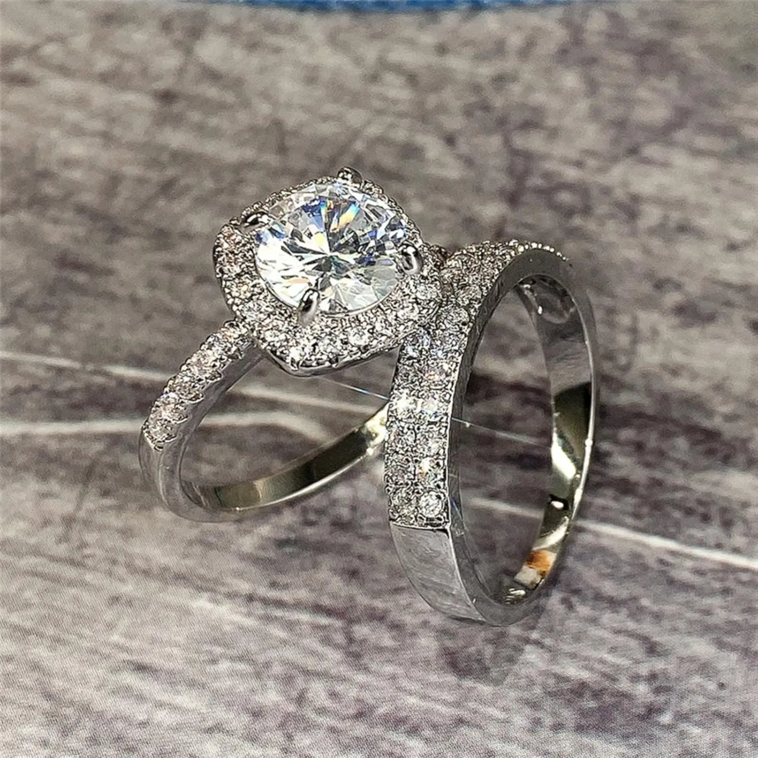 2pcs Women Inlaid Zircon Wedding Band Simulated Diamond Eternal Ring Exquisite Anniversary Ring Elegant Jewelry (Silver, 8)