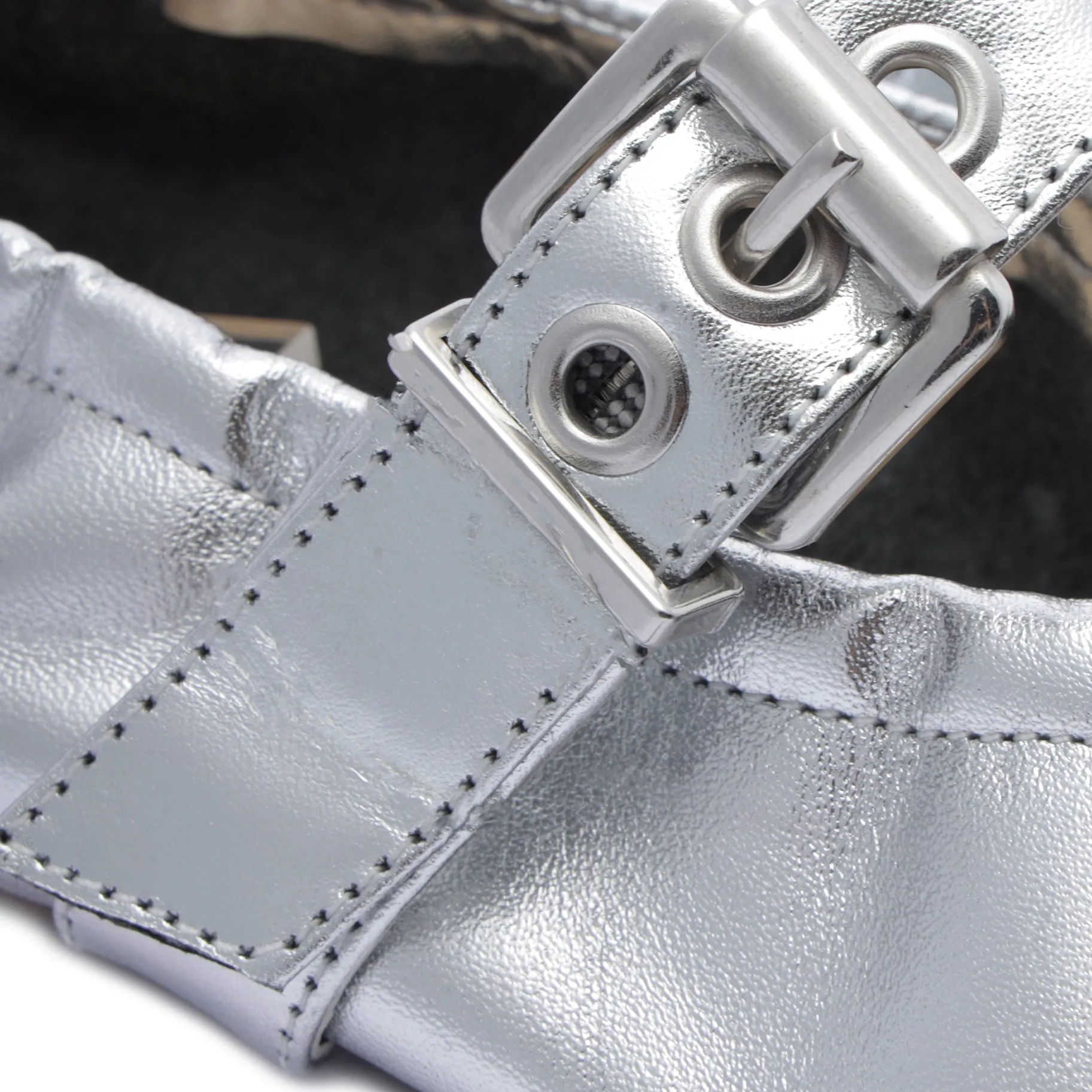 Calita Metallic Leather Flat