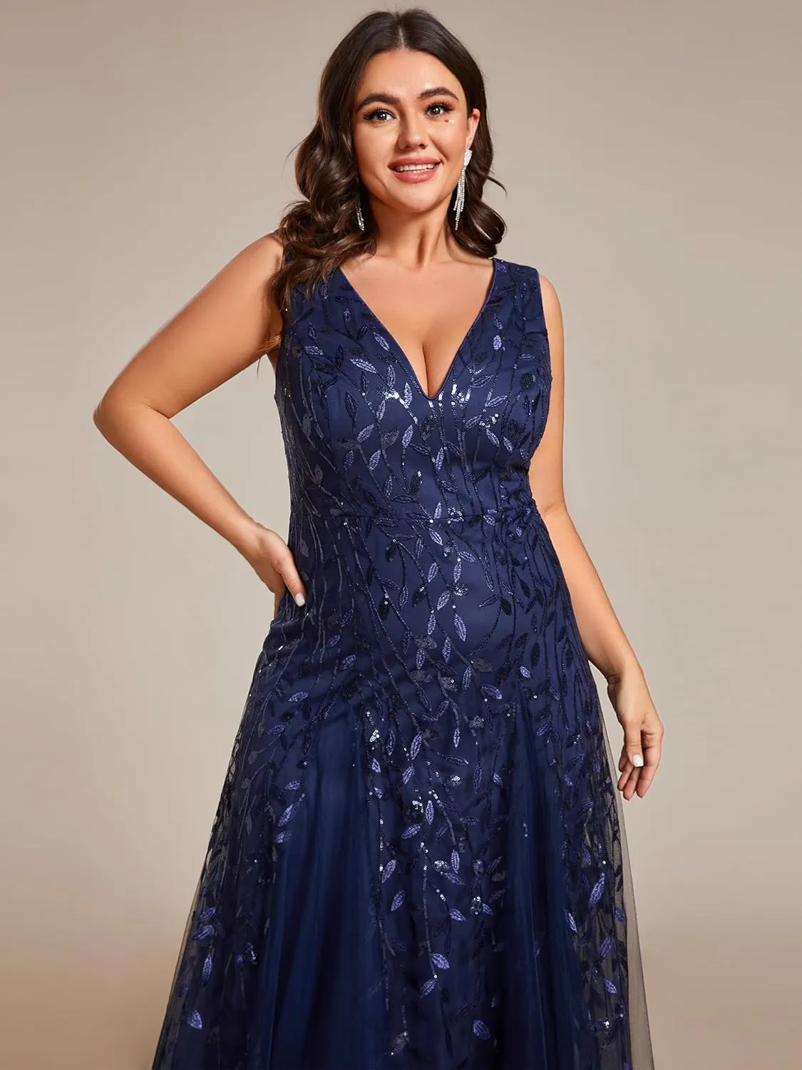 Ever-Pretty Plus Women's V Neck Sleeveless Embroidery A Line Plus Size Floor Length Evening Dresses 02130-DAPH