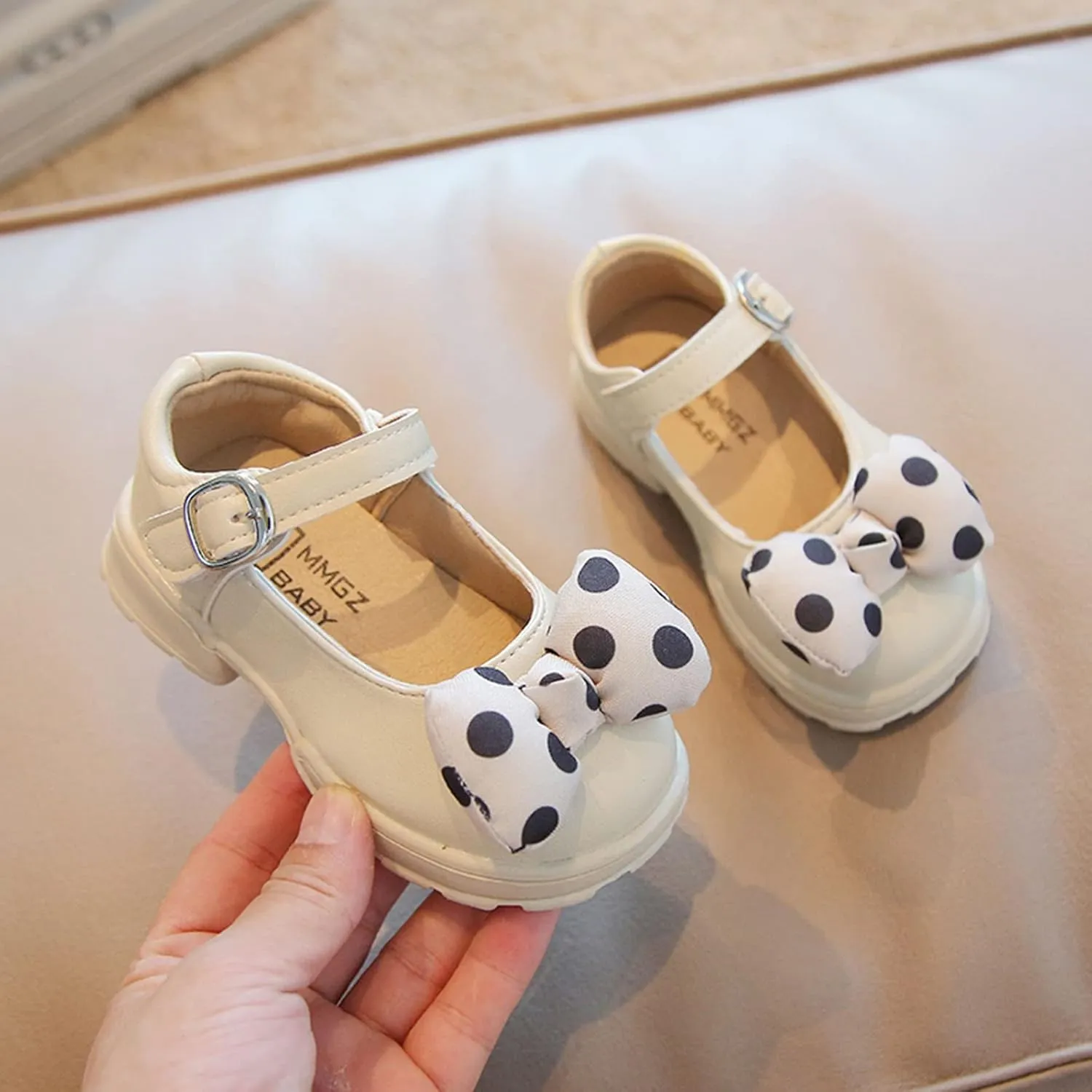 Fashion Autumn Girls Casual Shoes Thick Bottom Flat Round Toe Polka Dot Bow Hook Loop Solid Color Dress Baby Shoes Girl (Beige, 3.5-4 Years Toddler)