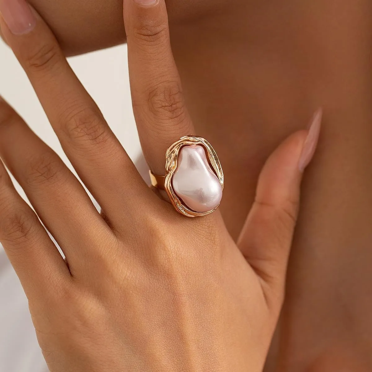 Gold Pearl Rings for Women Vintage Adjustable Pearl Rings Baroque Irregular Open Pearls Ring Pearls Clothing Accessories