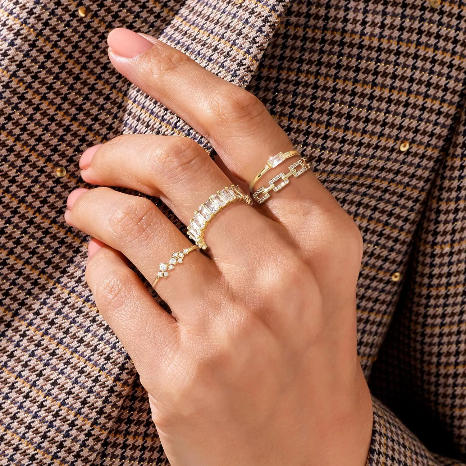 Gold Rings for Women Non Tarnish 14K Gold/Silver Stackable Rings Set Dainty Cubic Zirconia Diamond Thumb Rings Wedding Eternity Band Trendy Simple Baguette Ring Size 5 6 7 8 9 10