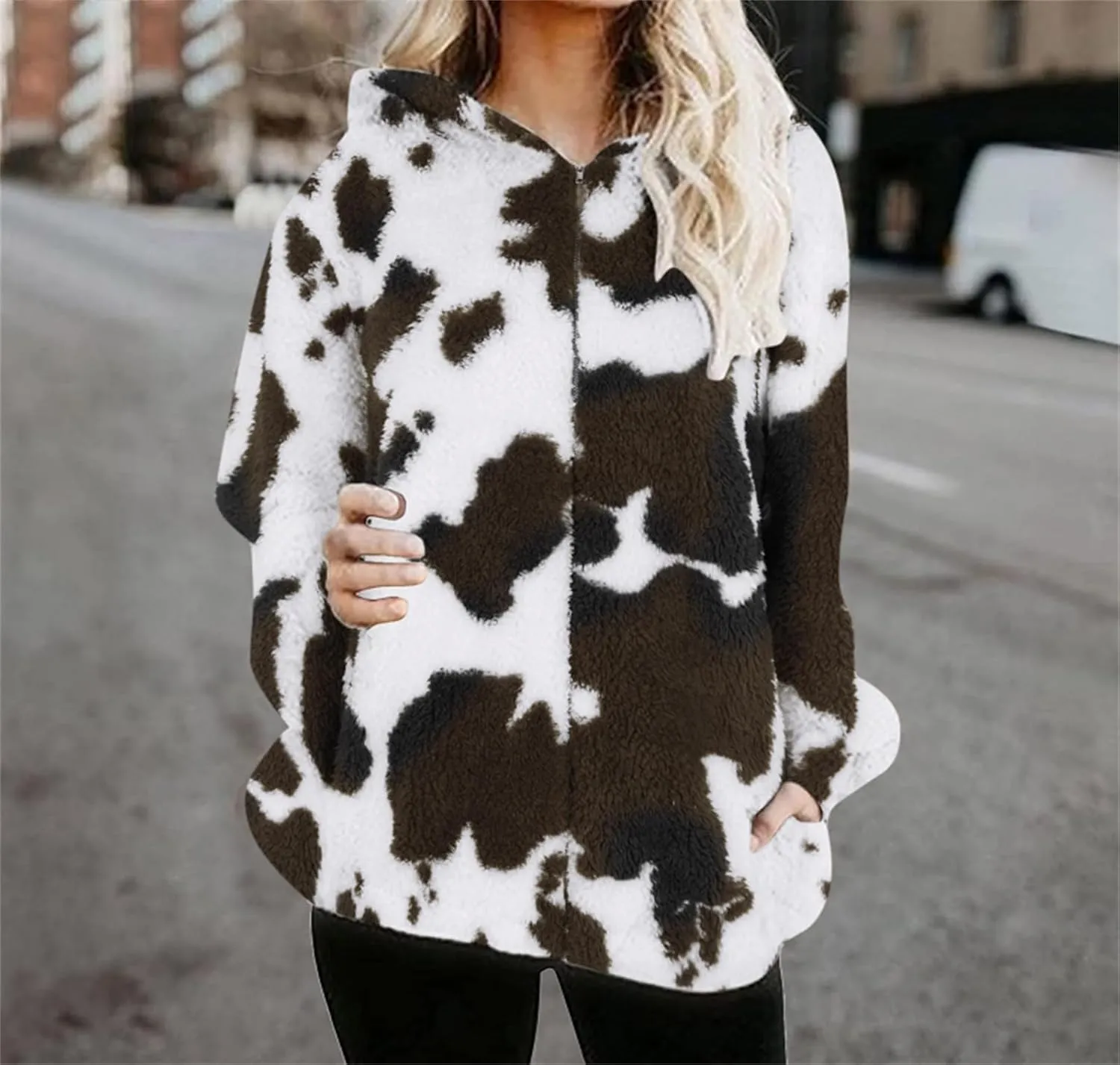 Hoodies Zip Up Jacket for Women Cow Printed Sweatshirts Fuzzy Fleece Open Front Cardigans Casual Loose Winter Outwear
