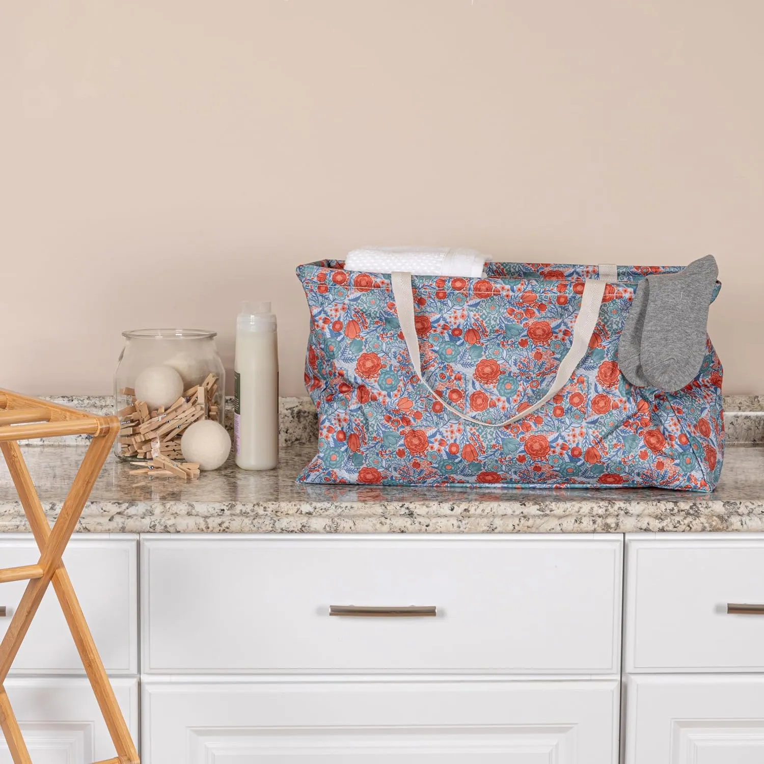 Household Essentials Classic, Flower