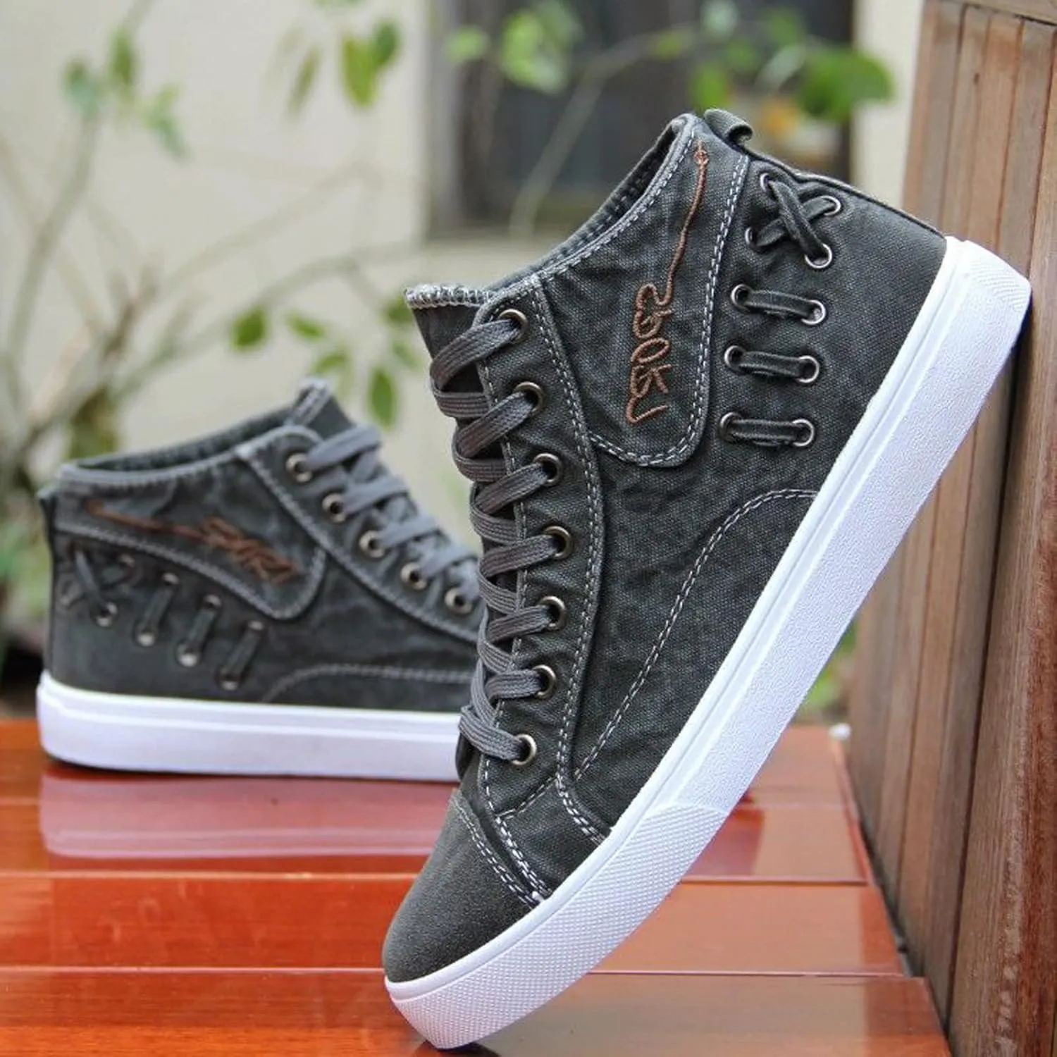 Men Shoes Leisure Breathable Mesh Outdoor Fitness Running Casual Sport Shoes for Men Loafer Sneaker