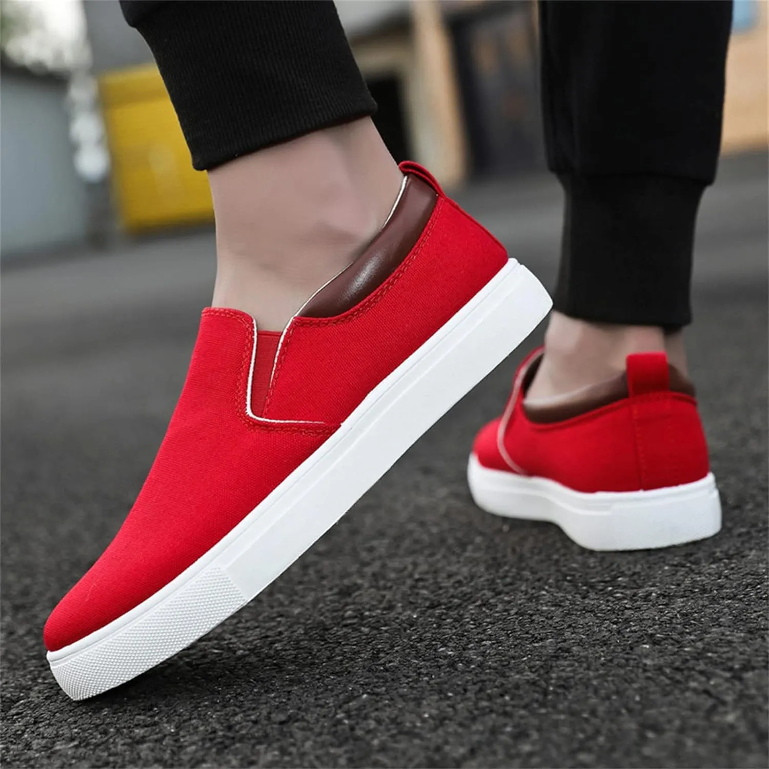 Men's Orthopedic Comfortable Slip-On Shoes Comfortable Lightweight Casual Walking Shoe Convenient Slip On Shoes