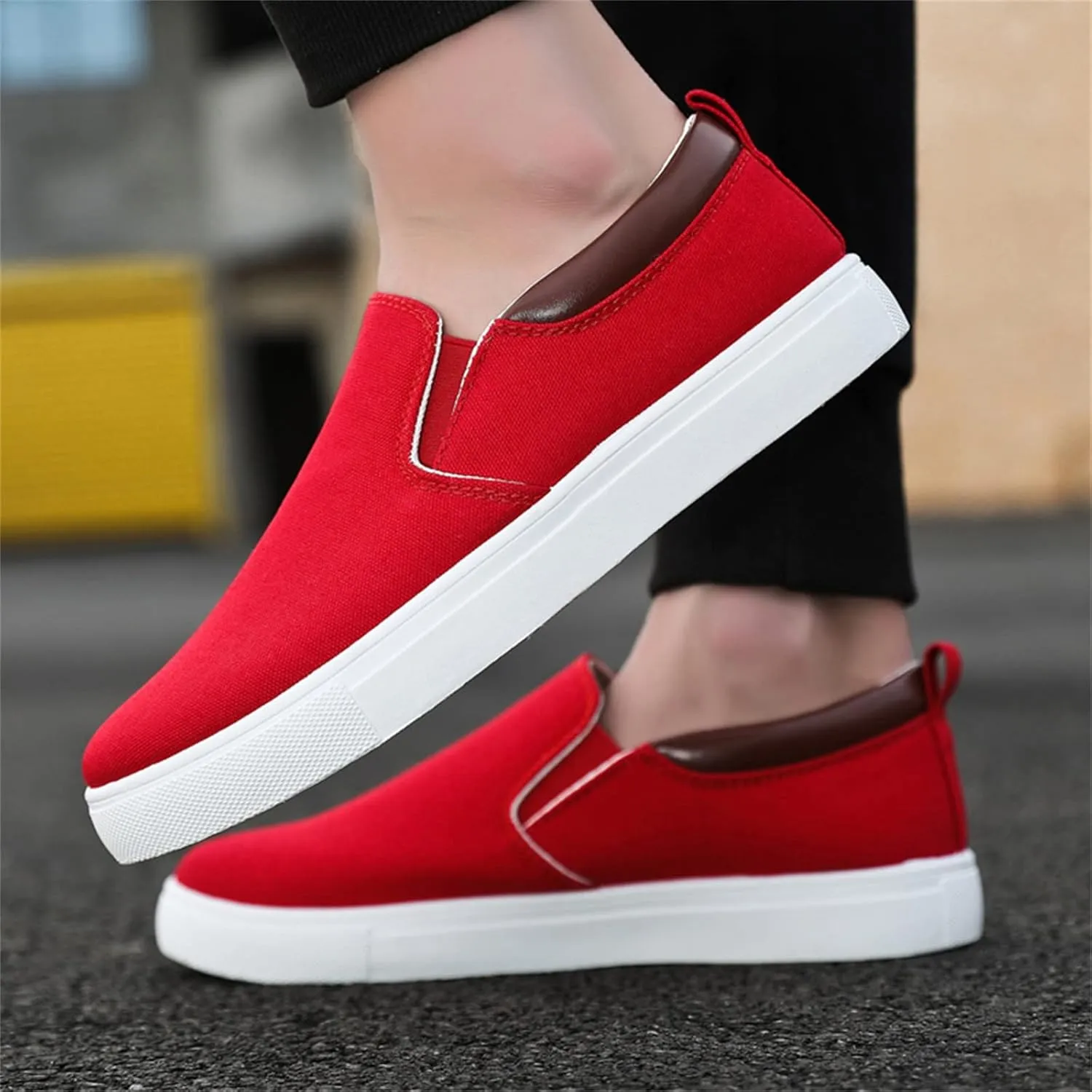 Men's Orthopedic Comfortable Slip-On Shoes Comfortable Lightweight Casual Walking Shoe Convenient Slip On Shoes