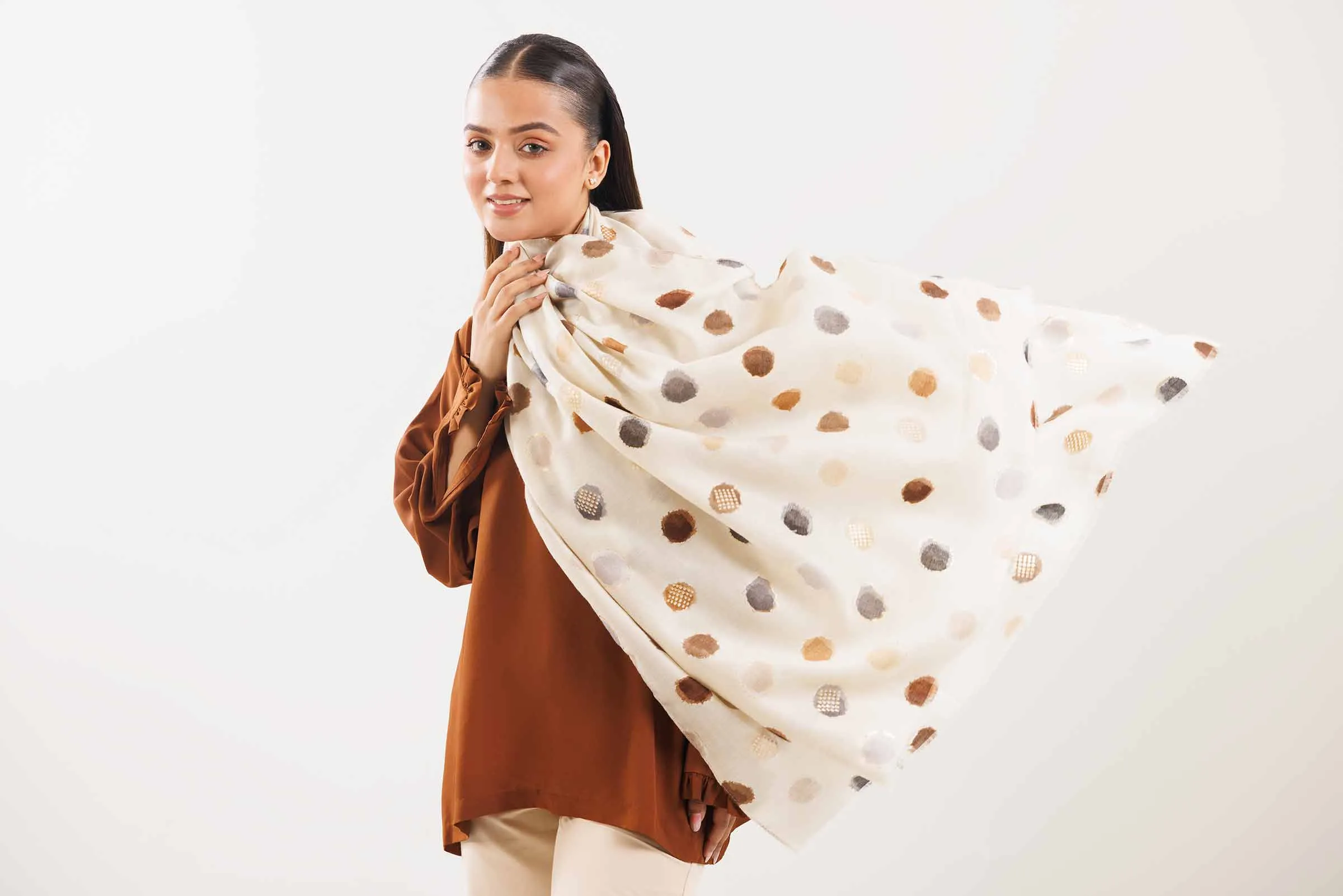 Off White Women Shawl - 439412107