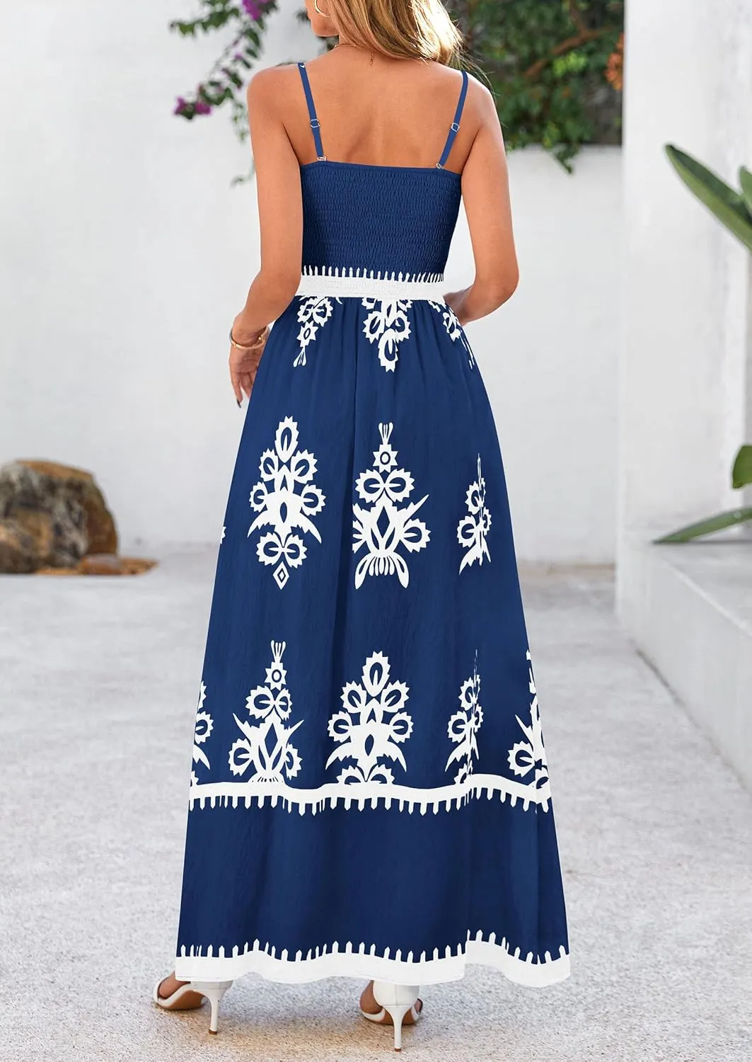PRETTYGARDEN Summer Dress for Women 2025 Floral Sundress Spaghetti Strap Flowy Beach Vacation Boho Maxi Dresses