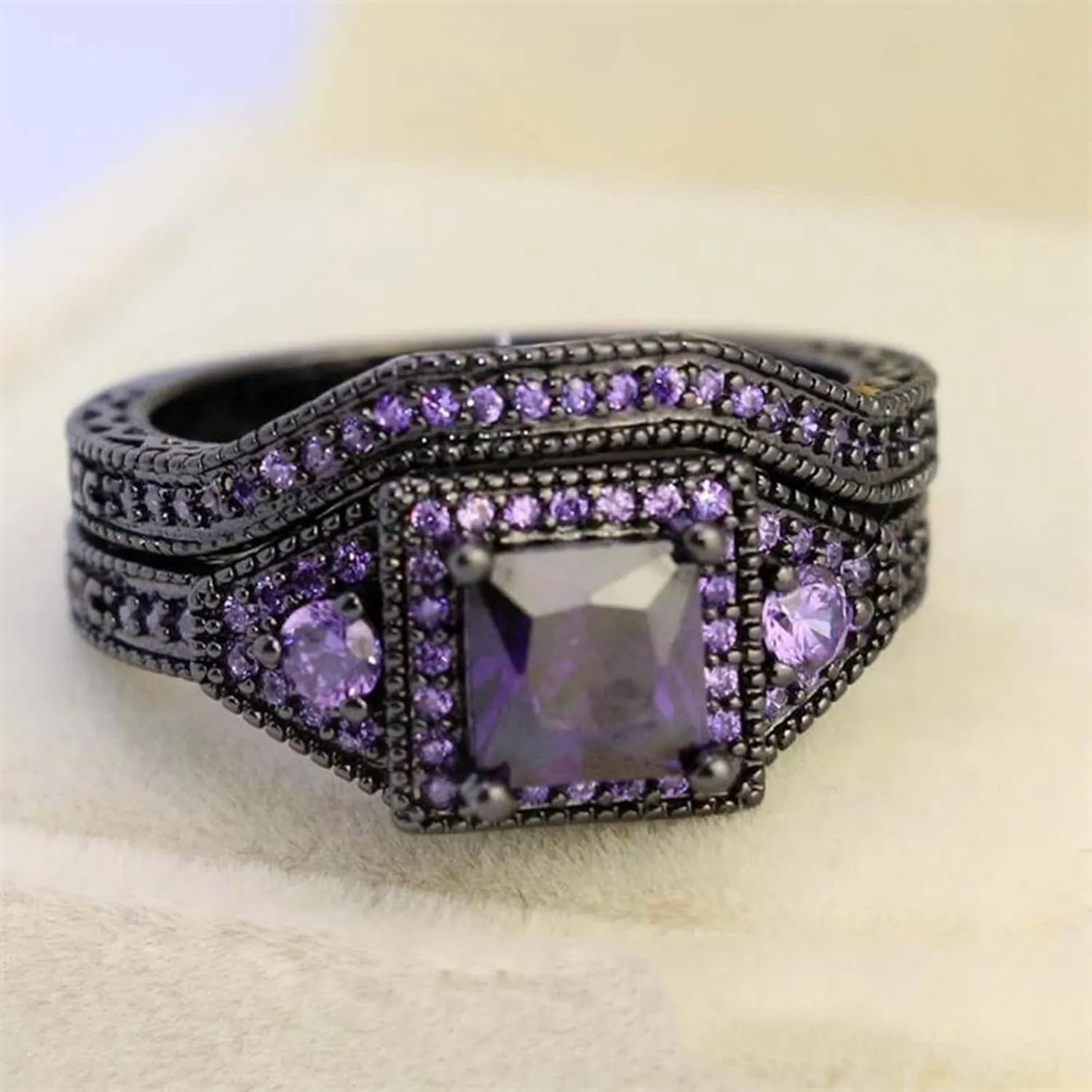 Purple Princess Cut Cushion CZ Cubic Zirconia Crystal Women Wedding Ring Band for Women Bridal Sets Gothic Rings