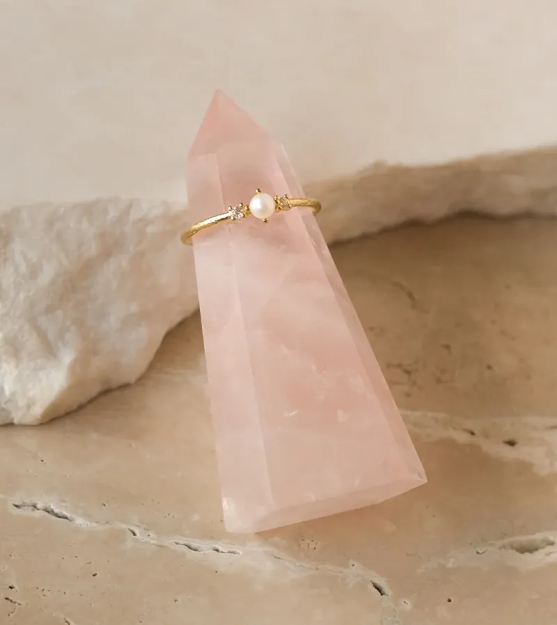 Rose Quartz Crystal Ring Stand