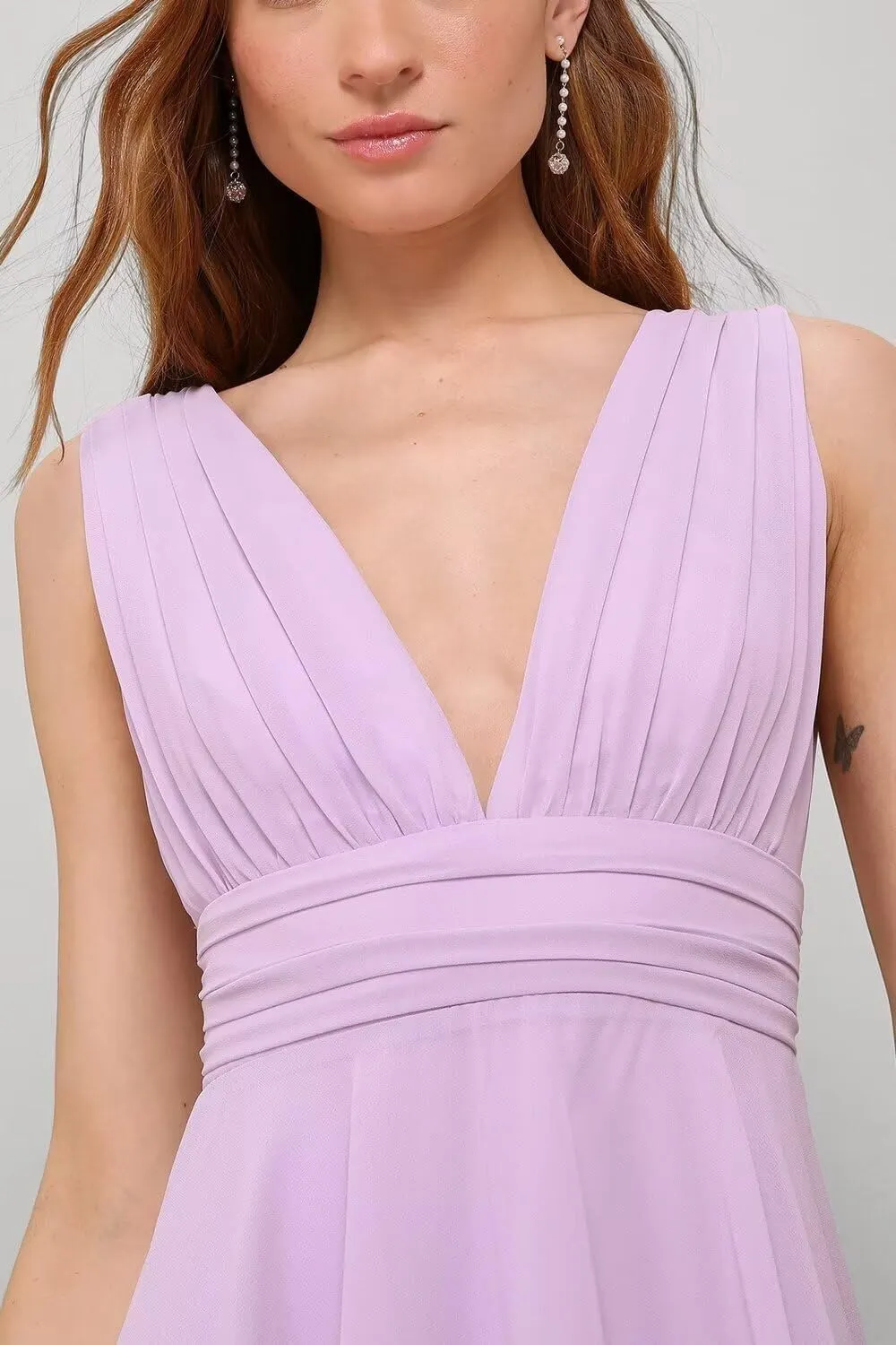 Tiered Long Chiffon Birdesmaid Dress Long for Wedding Women's V-Neck Formal Dress A-Line Prom Party Gown 2024