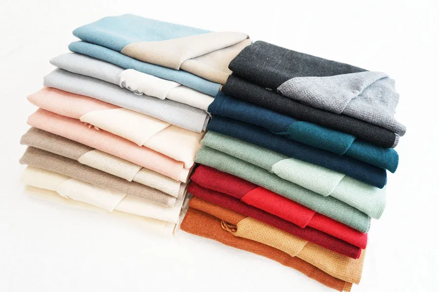 Two-Tone Cashmere Feel Scarves-S2416